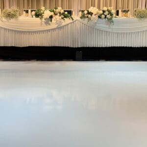 White-Gloss-Dance-Floor-bligid-oracal-22x22