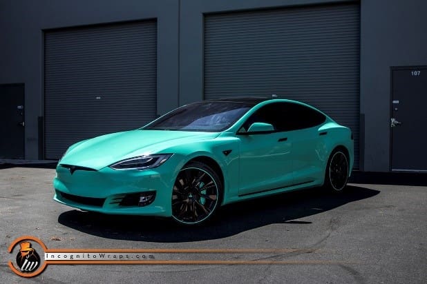 wrap-tesla-oracal 970ra mint gloss 055M